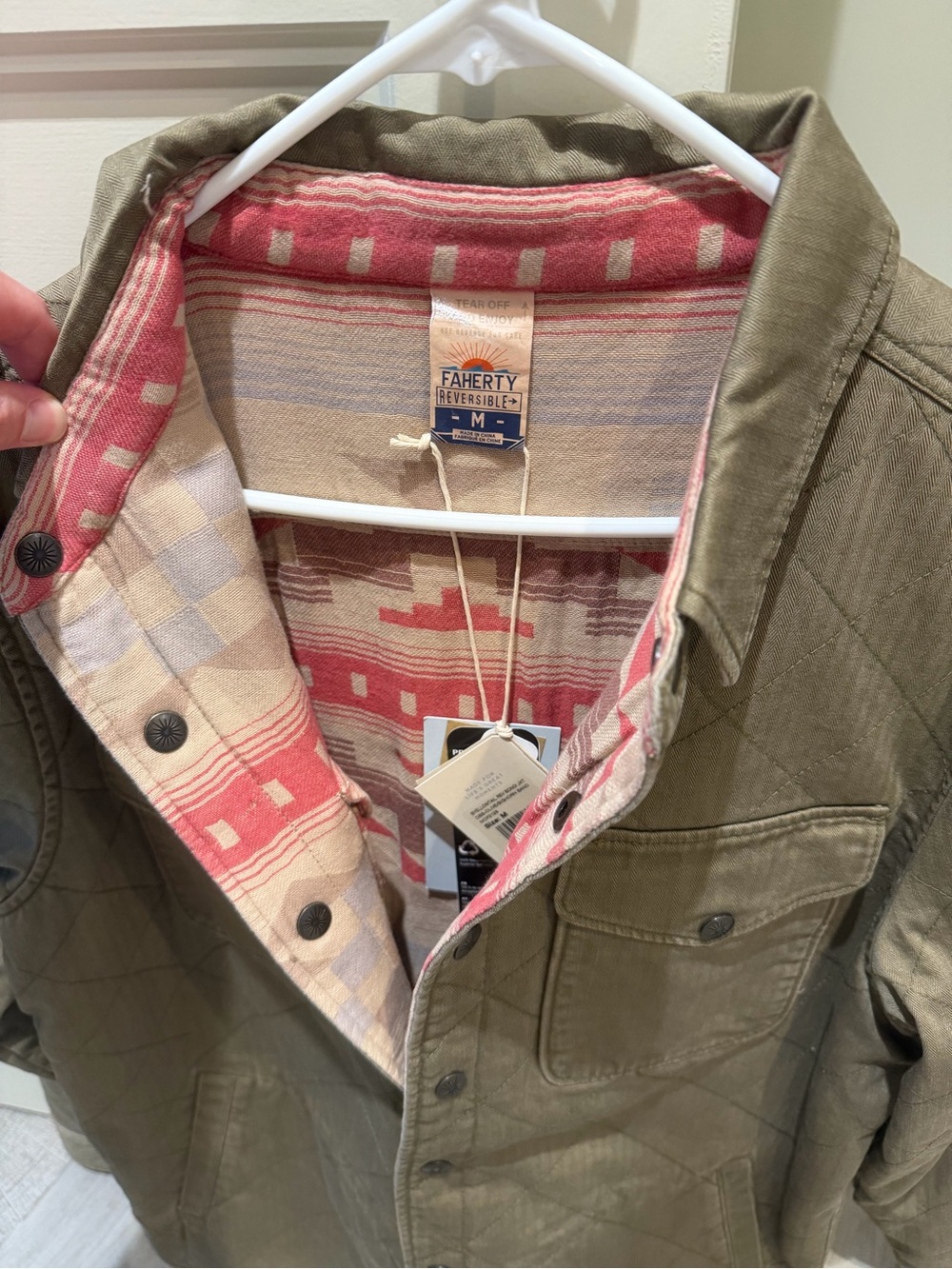 Faherty Reversible Jacket (NWT) - Picture 4 of 4